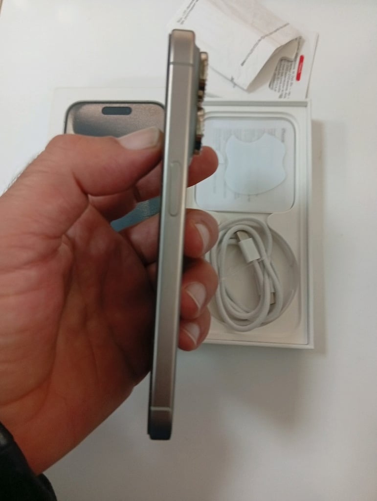 iPhone 15 pro 128gb orjinal tertemiz - 5