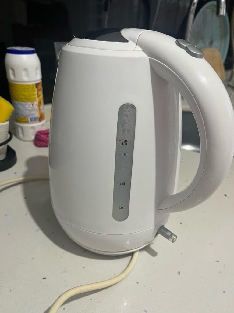 RUSSEL HOBBS TEMİZ/SORUNSUZ KETTLE - 2
