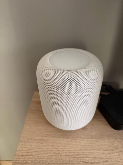 Apple Home pod