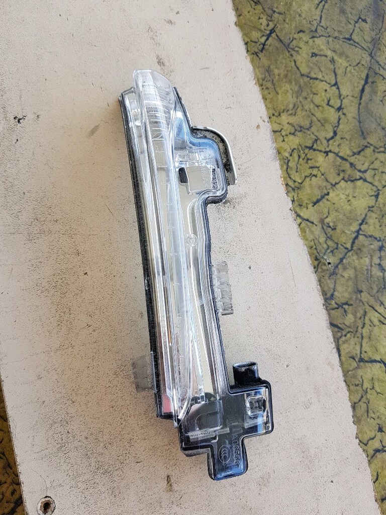 VOLVO S60 S80 V70 V40 V60 Sağ Dikiz Aynası Sinyal Lambası 2011-2019. - 2