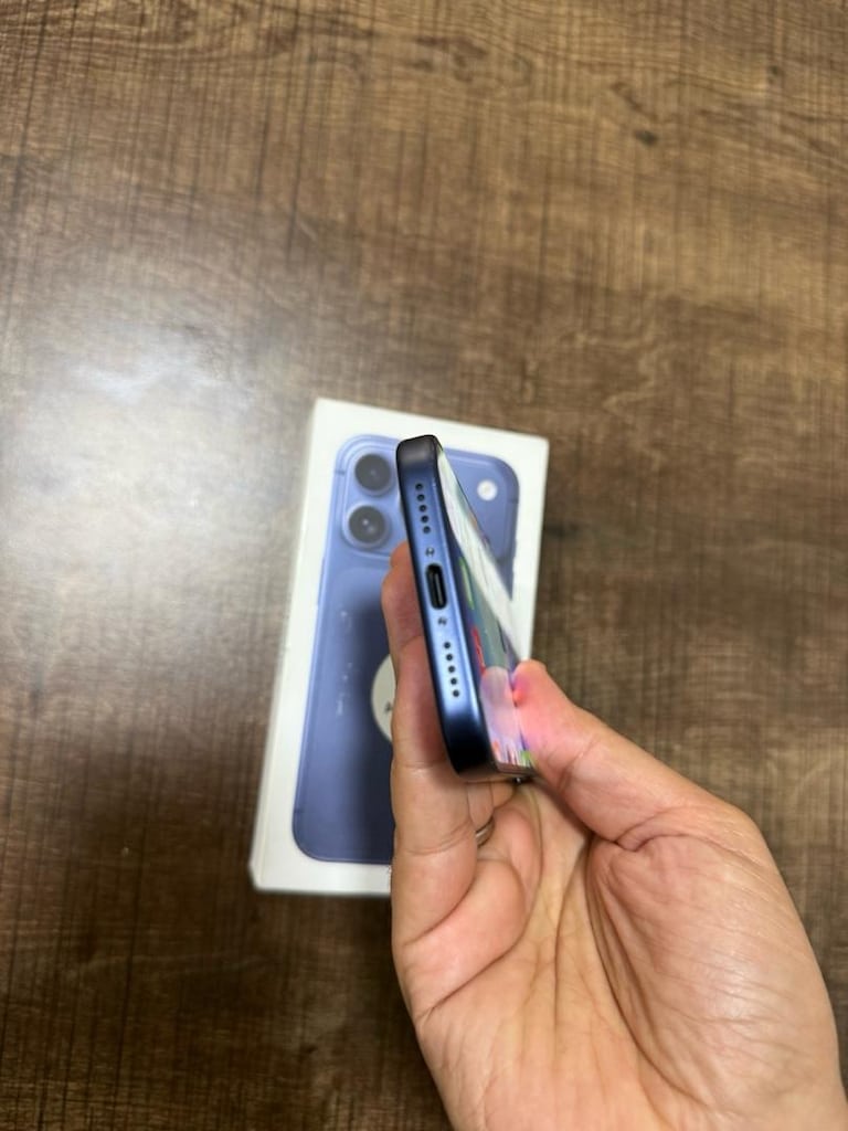 İPHONE 17 PRO 256 GB PİL 100 BİR YIL AÇIK GARANTİLİ KAPSAMLI MODEL - 11