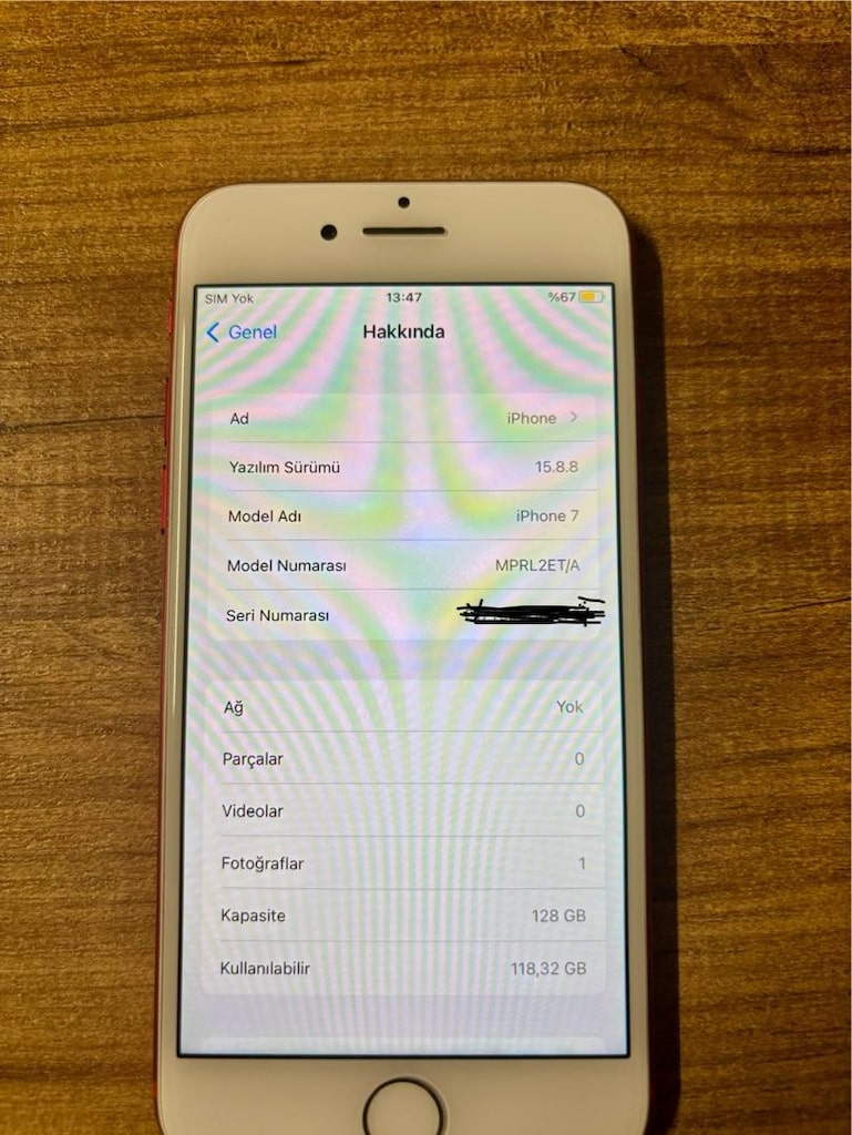 ıphone7 lansman rengi red - 3