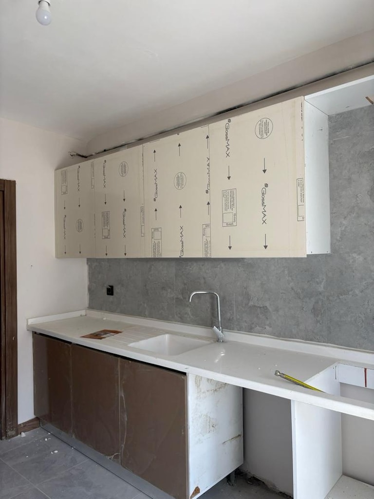 kullanılmamış temiz dolaplar - 2
