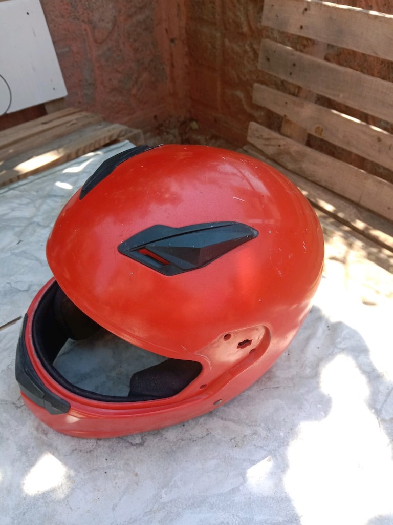 KASK GÖRÜNDÜĞÜ GİBİ SADECE CAMI DÜŞTÜ BAŞKA SORUNU YOK TERTEMİZ - 3