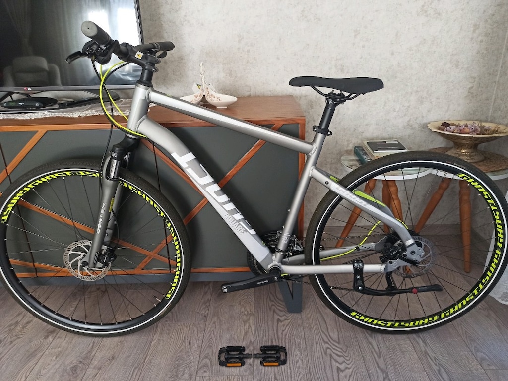 GHOST SQUARE Cross 1.8 serisi 28 jant 52 cm 27 vts. hidrolik disk fren - 14