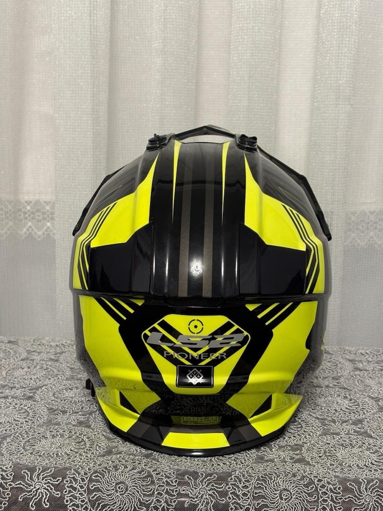 Kask - 4