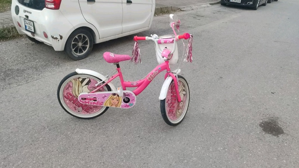 Barbie bisiklet - 2