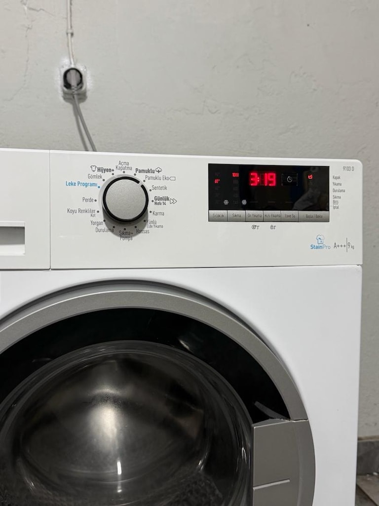 Arçelik 9 kg 1200 devir çamaşır makinası tertemiz - 2