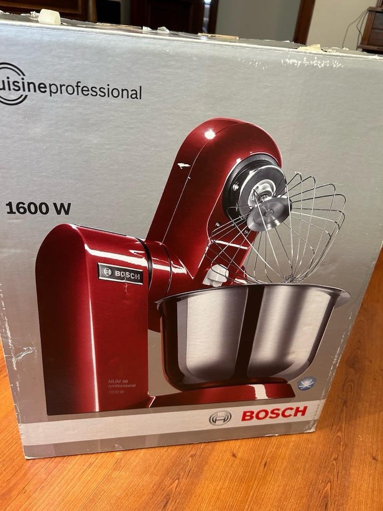 Sıfır açılmamış kutuda BOSCH MUM86 Professional 1600Watt Mutfak Şefi - 2