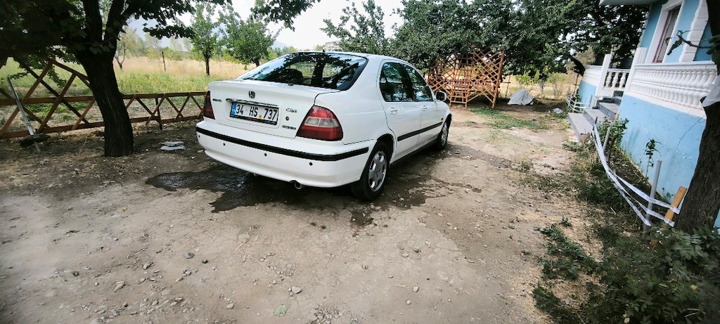 1998 model Honda Civic 1.6 i es - 2