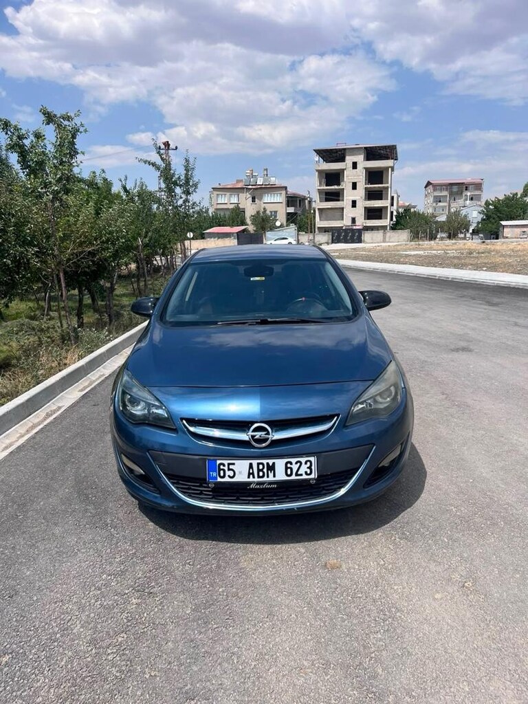 Opel astra J - 4