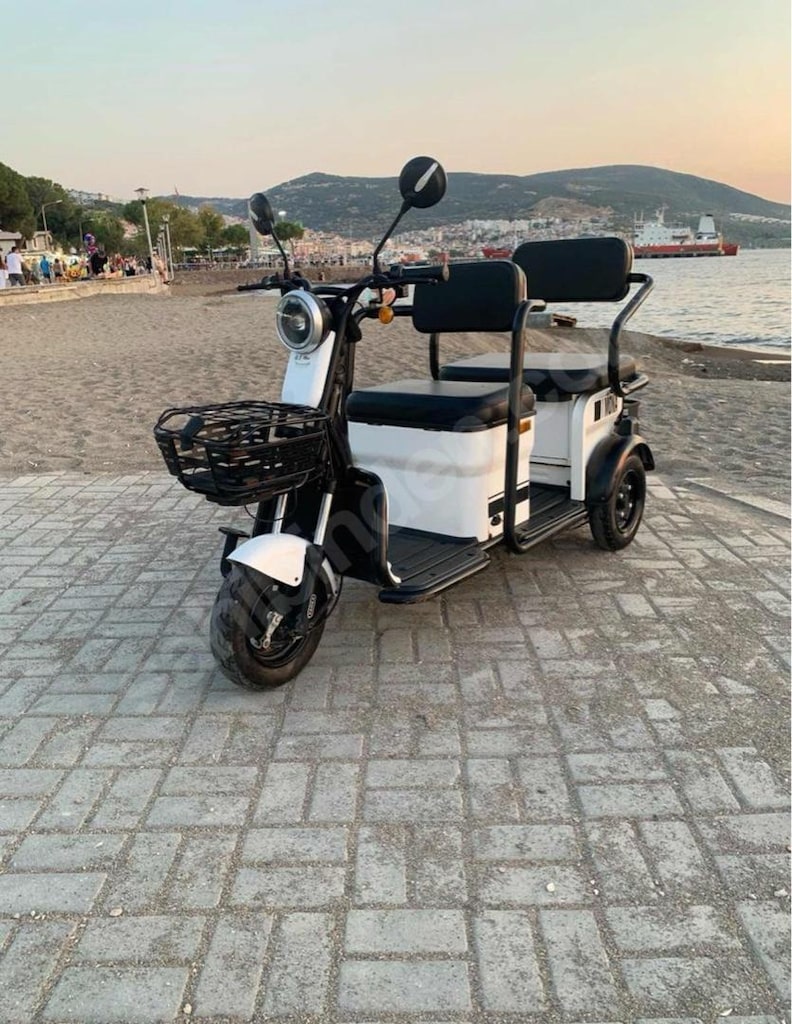 3 tekerli elektrikli motor 3 kişilik - 2