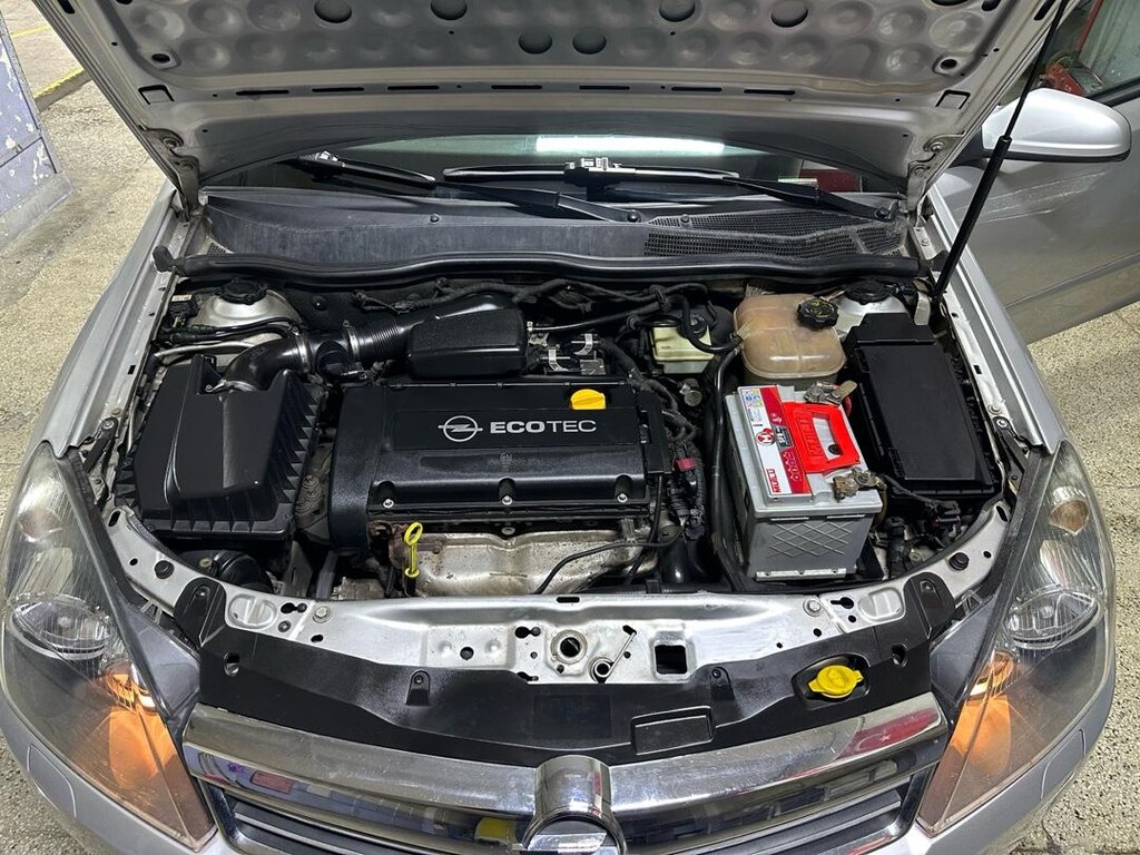 Opel astra h gtc sport - 7