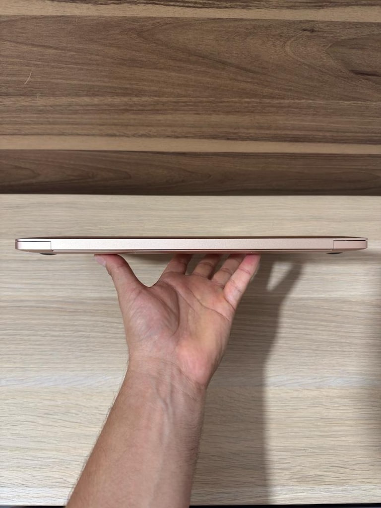 MacBook Air / M1 / 13 inç / 8 GB Ram / 256 GB Ssd - 7