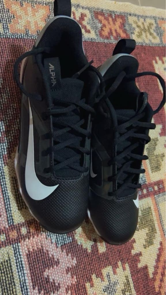 Nike Alpha Menace 4 Shark Erkek çocuk Krampon - 10