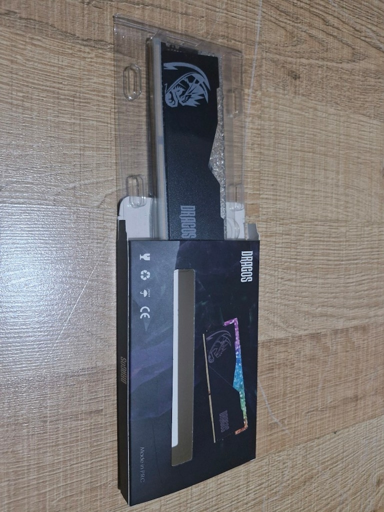 16 GB DDR 4 3200 MHz CL 22 - 2