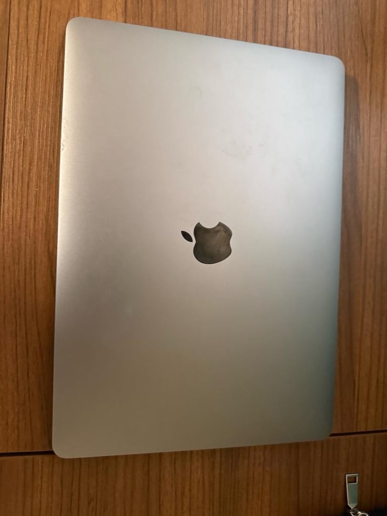 MacBook Pro - 9