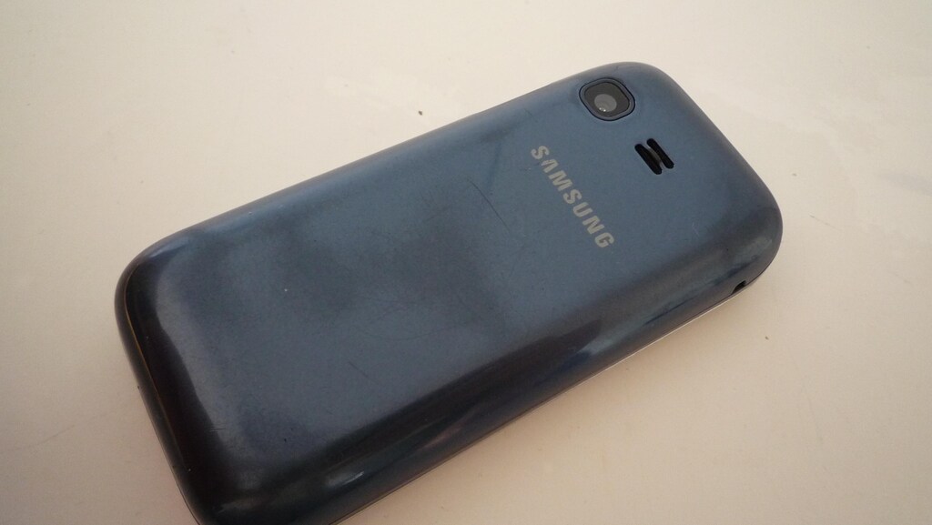 Samsung GT-E2350B Cep Telefonu - 2