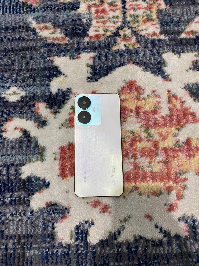 REALME - 7