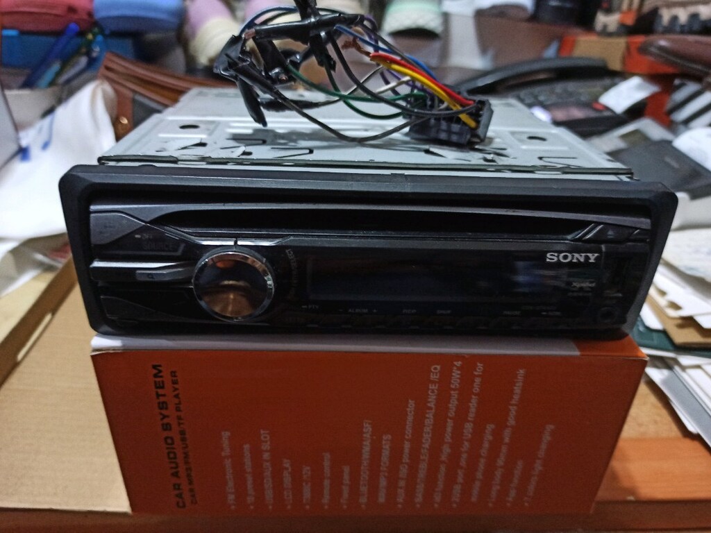 SONY USB aux CD radyo tek anfi çıkışli oto teyp sorunsuz çok temiz - 6
