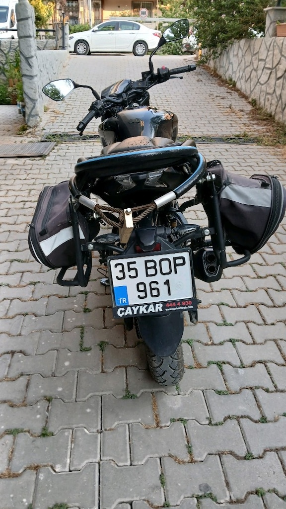 2023 BAJAJ PULSAR N250 DÜŞÜK KM | MASRAFSIZ | ÇANTALI,DEMİRLİ - 4