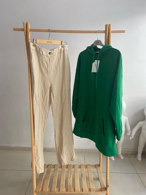 pantolon ve sweatshirt
