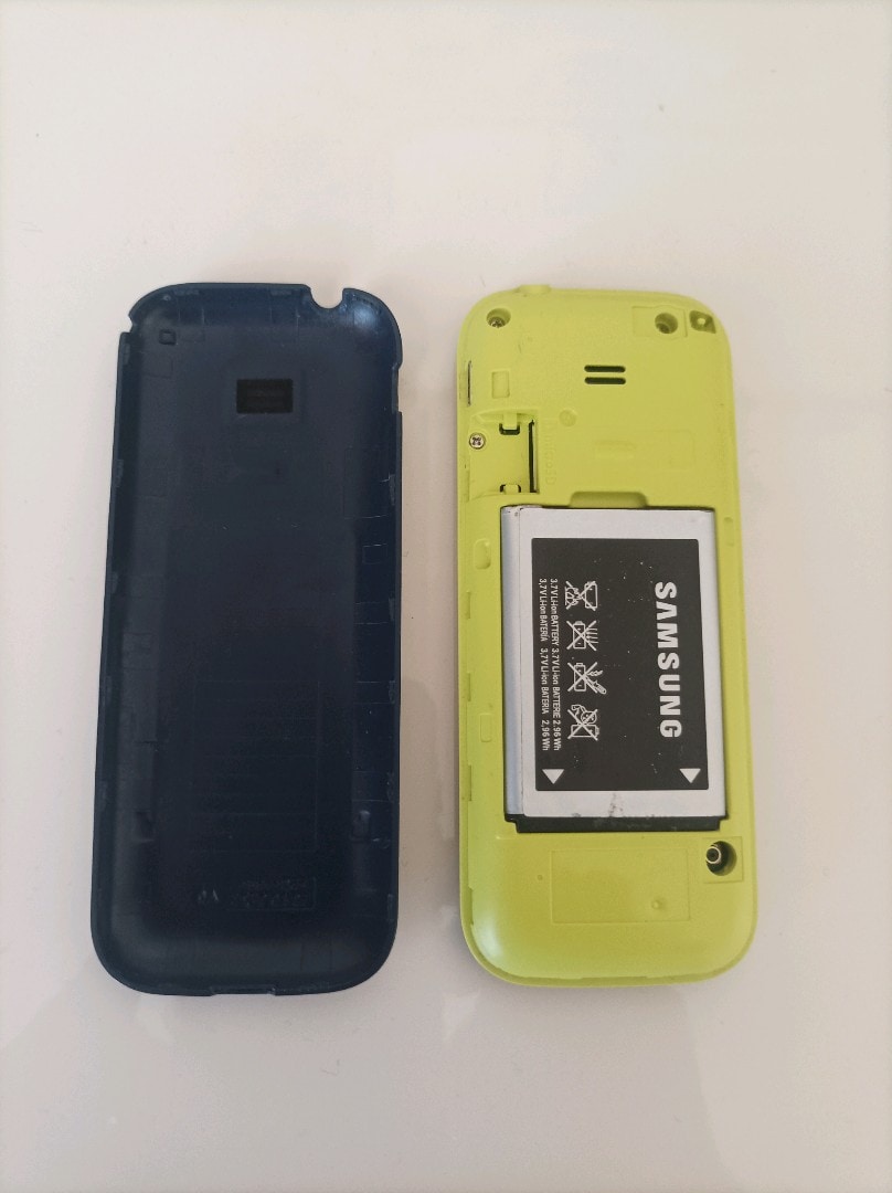 Samsung asker telefonu - 2