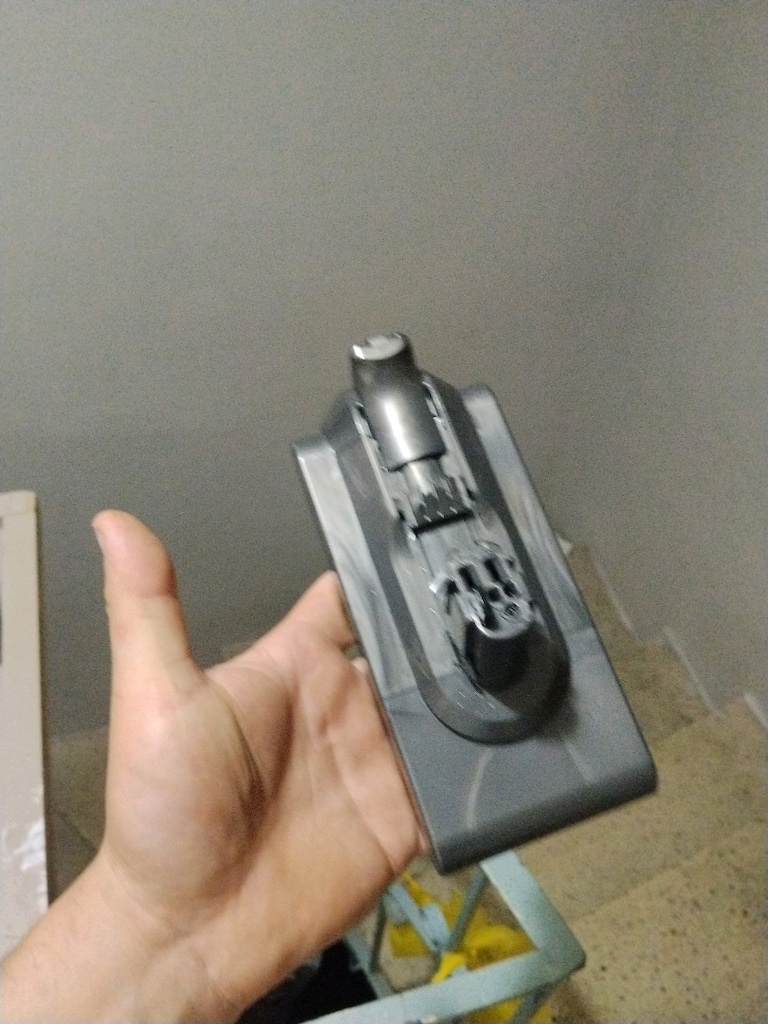 dyson v15 batarya arızalı - 3