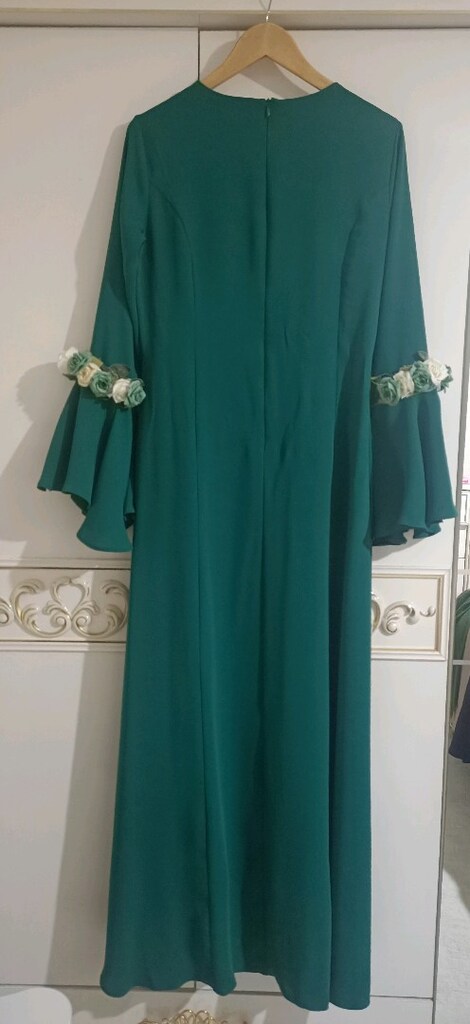 Zümrüt yeşili abiye elbise - 5