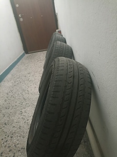 Yaz lastiği 4 adet 185/65/14 - 2