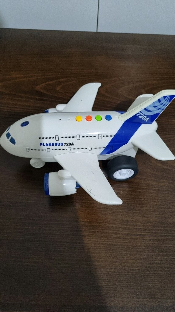 Maxx Wheels Sesli ve Işıklı Uçak - Planebus 720a - 3