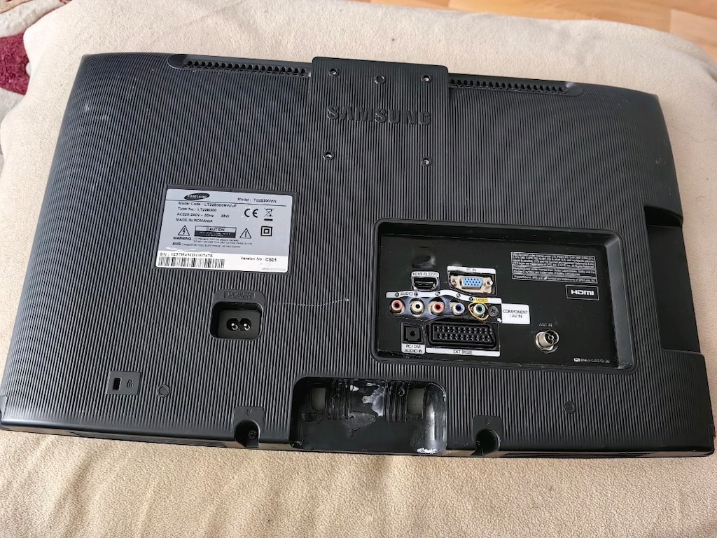 Samsung T22B300MW/UF ekran sağlam ama açılmıyor - 5