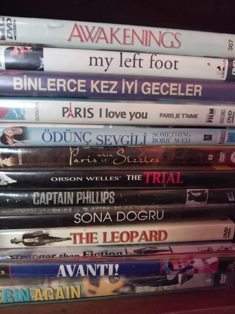 180 adet DVD film
