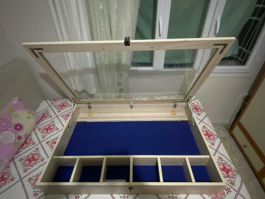 LED Aydınlatmalı Tesbih / Takı Sergileme Vitrini - 2