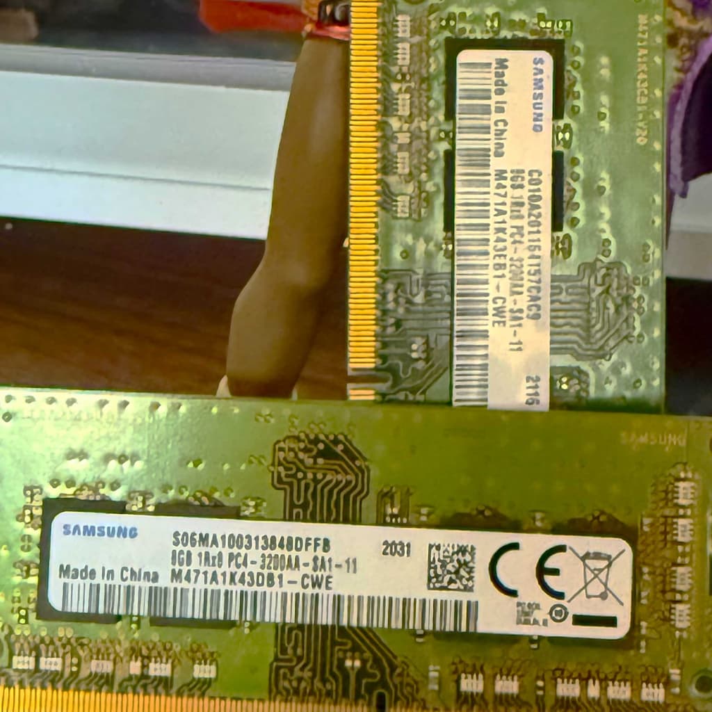 Samsung 16GB (2x8GB) 3200MHz CL22 DDR4 Notebook RAM Seti - 3
