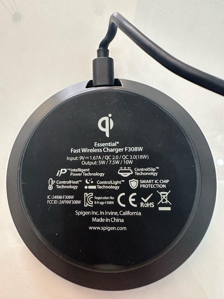 SPİGEN F308W KABLOSUZ ŞARJ ALETİ - 2