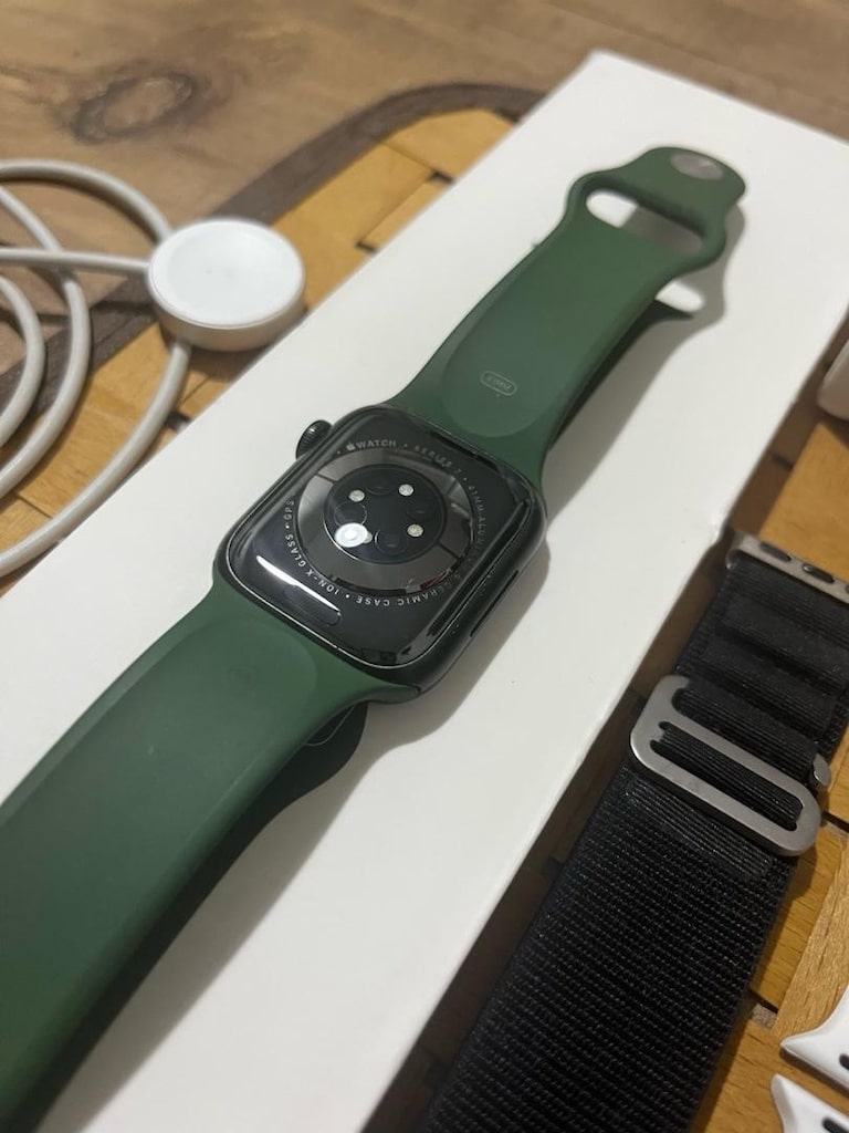 Apple watch 7 - 3