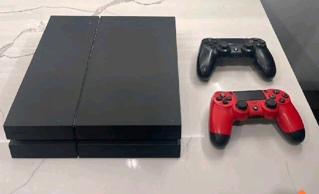 PlayStation 4 pro 1 TB - 2