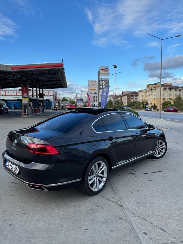 2022 SAHİBINDEN 88.000 KM FULL SERVİS BAKIMLI PASSAT ELEGANCE - 3