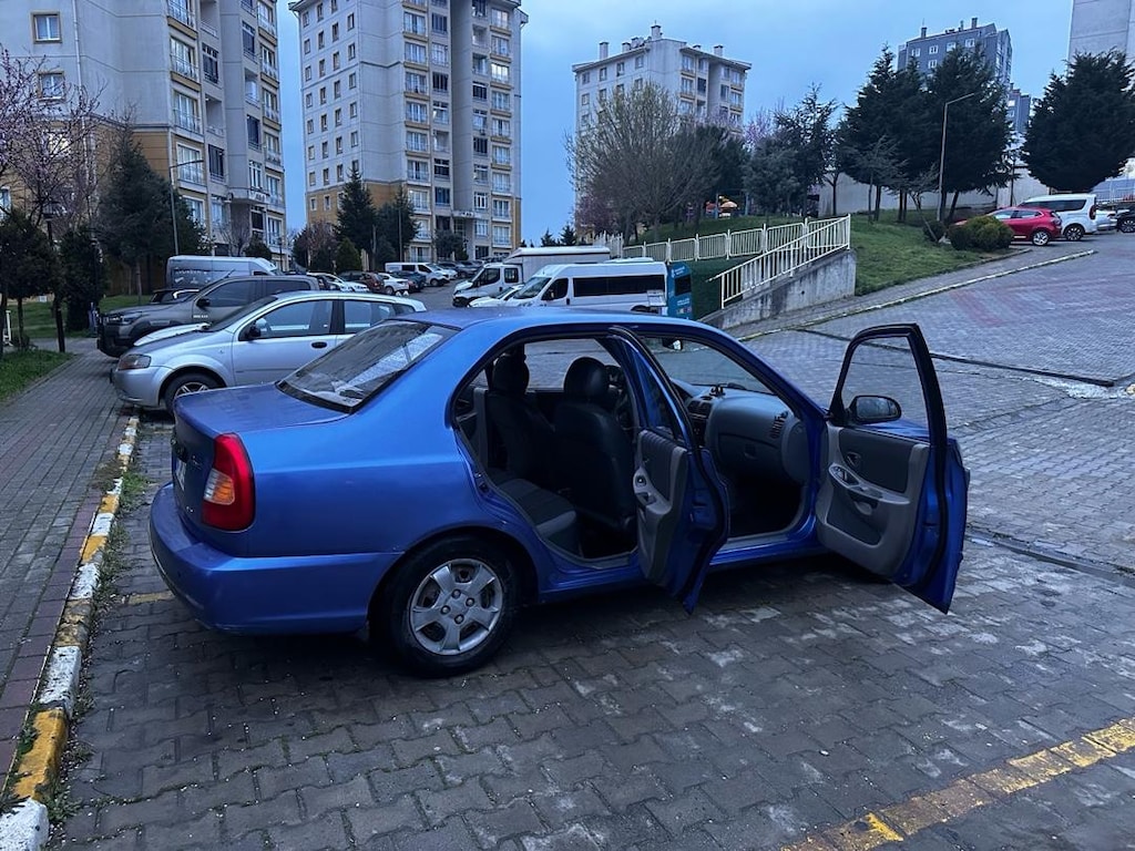 Hyundai Accent Milenyum 1.3 – MASRAFSIZ / MOTOR YENİ / EKONOMİK - 4