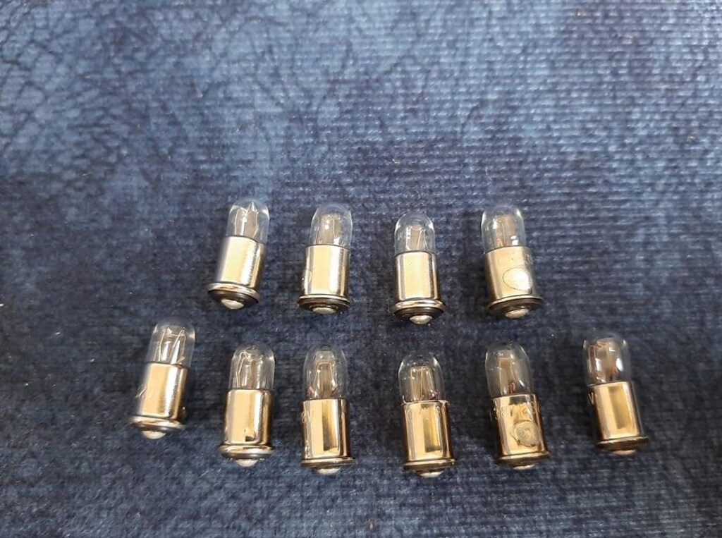 387 T1 3/4 28V Minyatür Lamba - 3