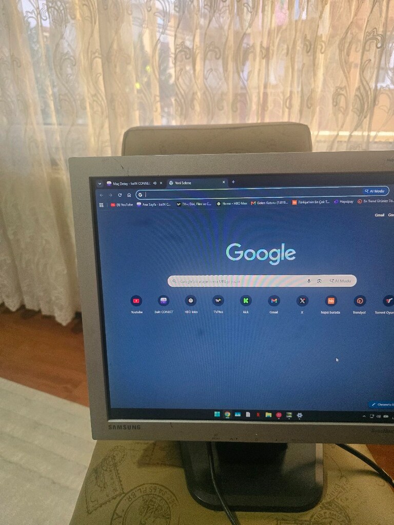 Samsung Monitör - 3