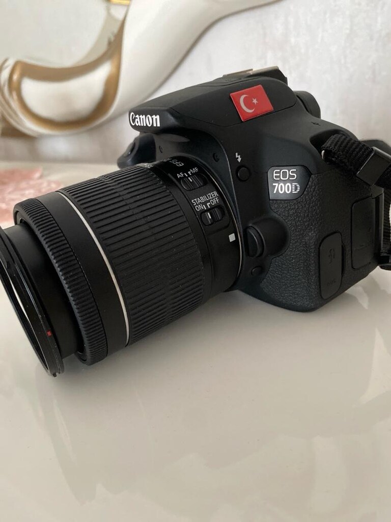 Düsük shutterlı EOS700D - 2