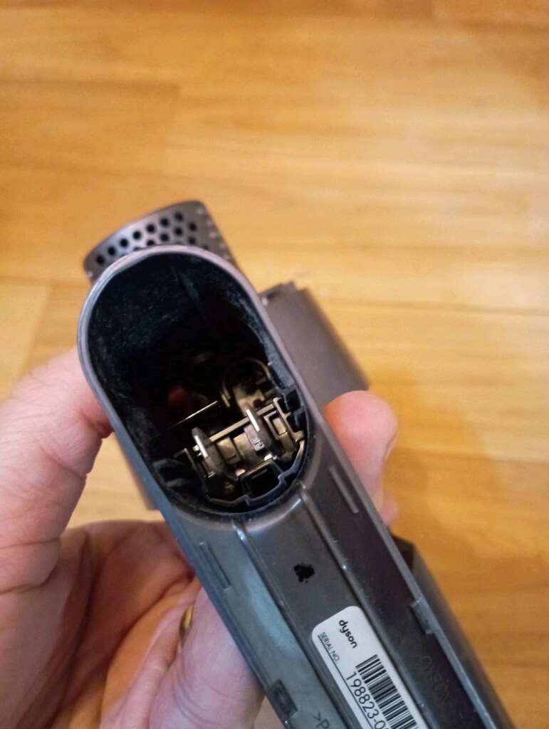Dyson V12 Motorlu Gövde Siklon Kısmı - 4