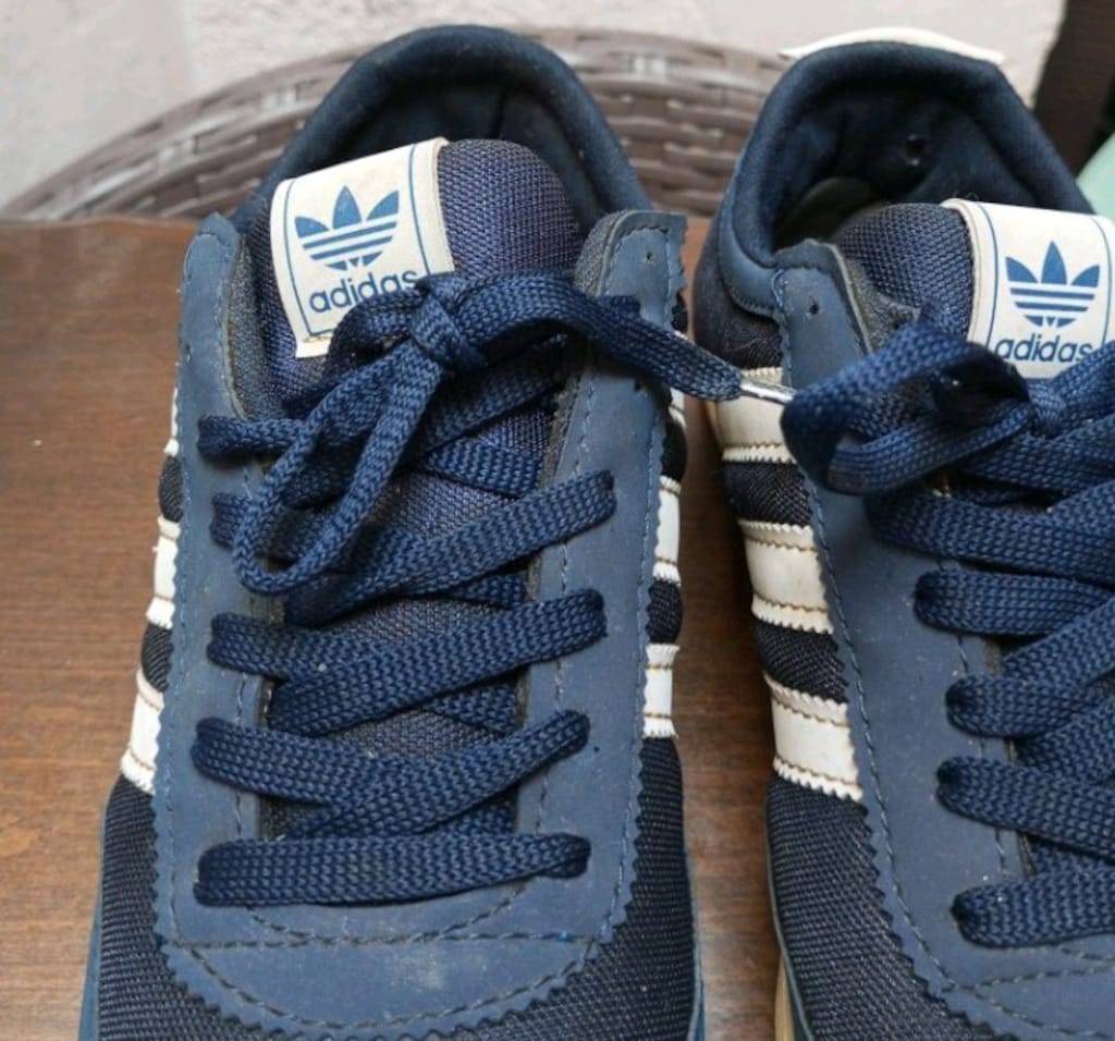 Adidas - 4