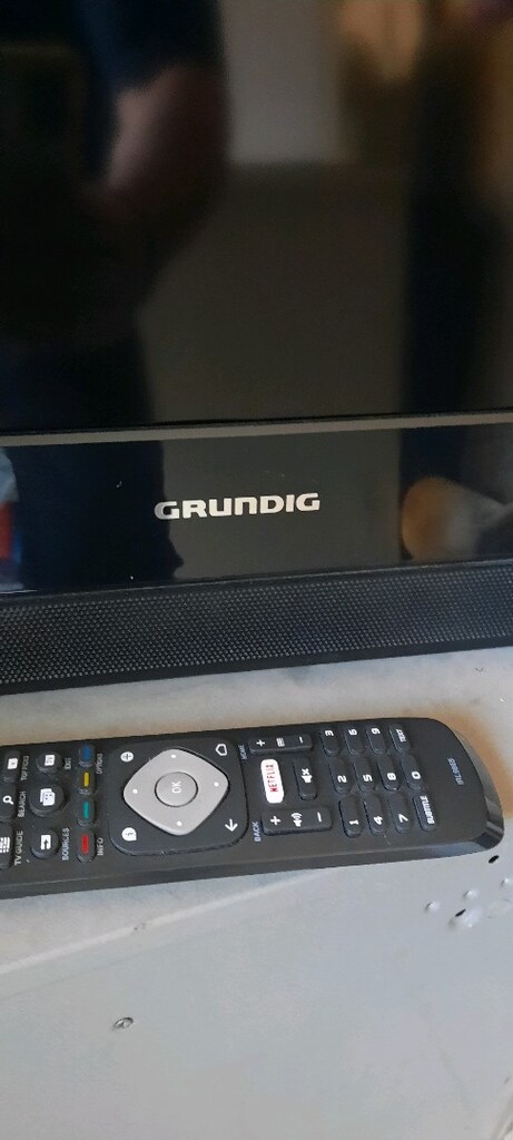 GRUNDİG TV - 3