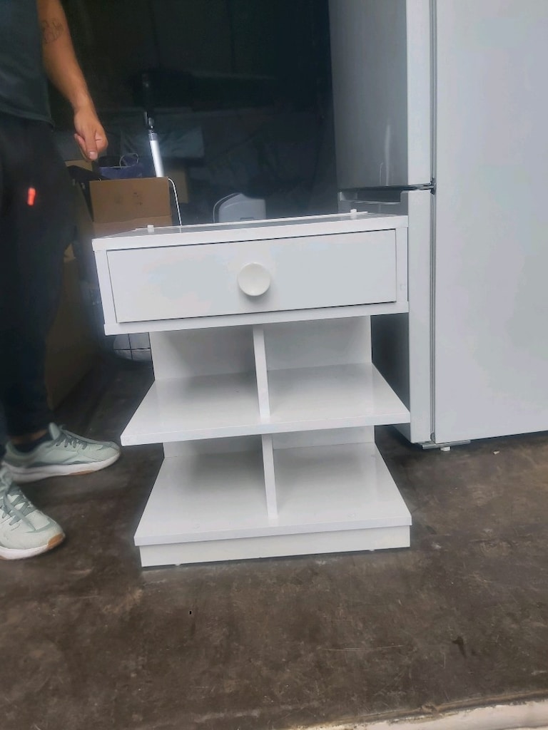 bilgisayar çalışma masası komedinin 2 sinin fiyatidir - 3