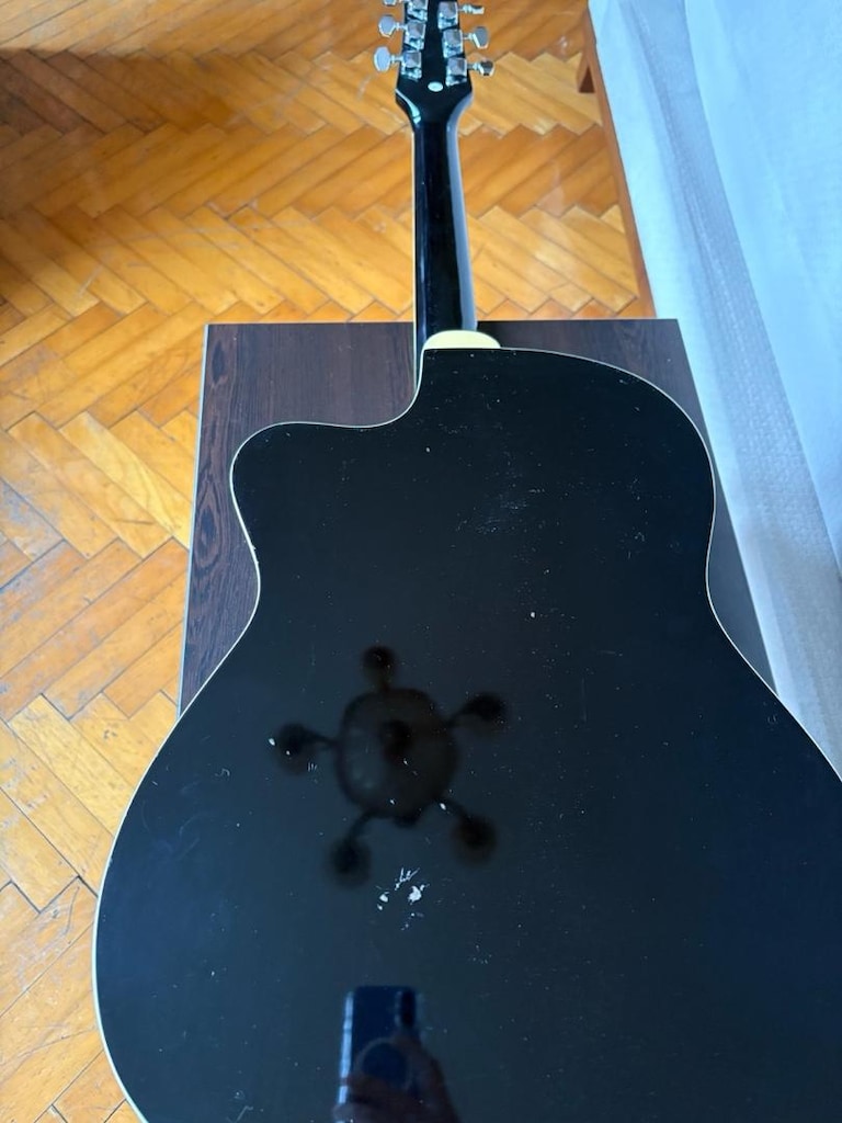 Masterwork Siyah Akustik Gitar – Kılıflı, Sorunsuz - 9