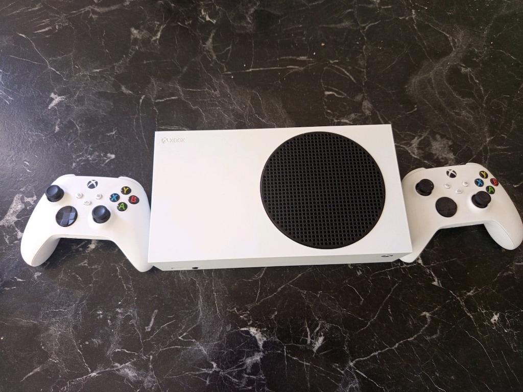 Xbox series s 512 GB cift kol Sıfır ayarında Az kullanılmış - 4