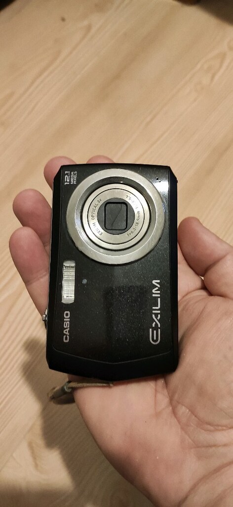 Casio Exilim fotoğraf makinesi - 3